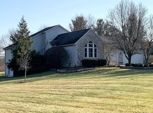 37 Louella Dr, Hebron, OH 43025