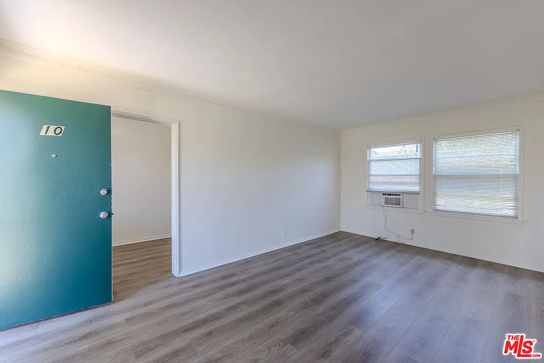 1 bed, 1.0 bath, 550 sqft, $1,850 — Photo 3