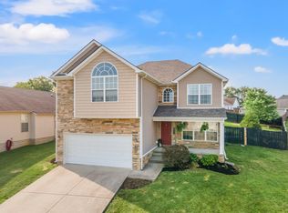 100 Peaceful Lndg, Georgetown, KY 40324