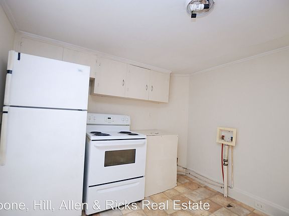 4th image of 107 Greenwood Ave APT 1