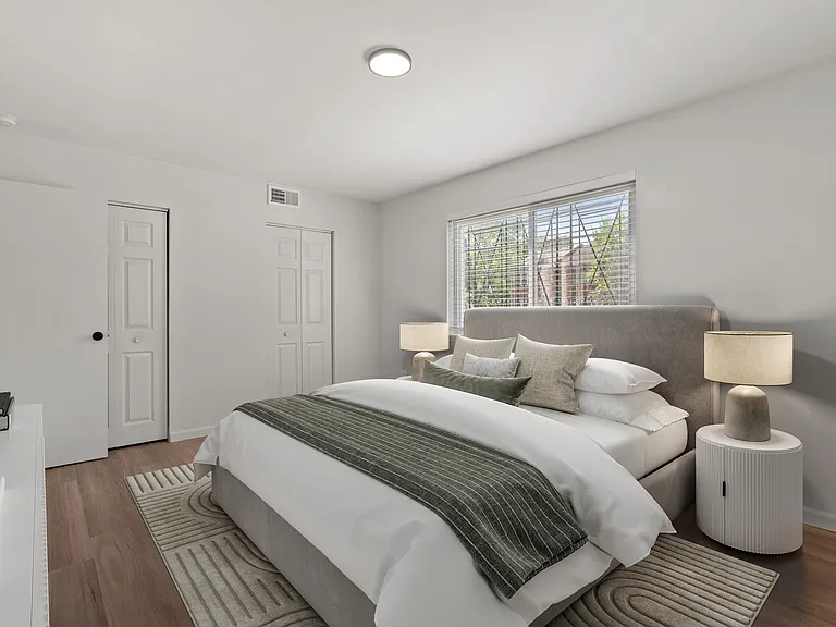 808 Chesapeake St SE #104 — Photo 3