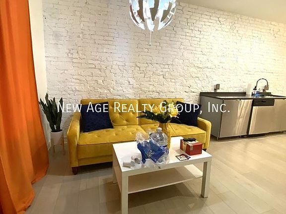 2nd image of 5836 Osage Ave #1