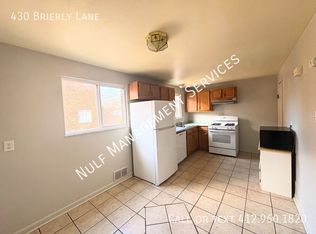 430 Brierly Ln, West Mifflin, PA