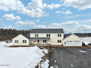 83 Mott Rd, Moreau, NY 12831