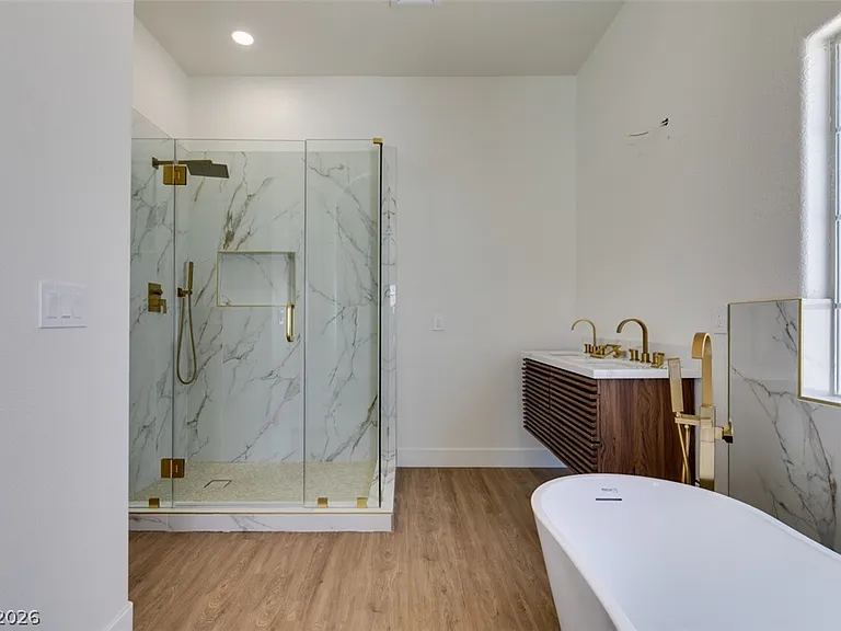 7824 Villa Finestra Dr — Photo 35