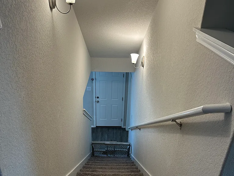 5835 Machaela Trce — Photo 15