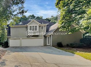 809 Oak Trail Dr, Marietta, GA 30062
