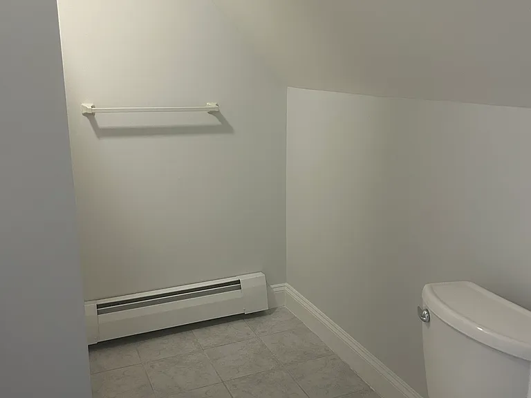 304 Caroline St #5 — Photo 10