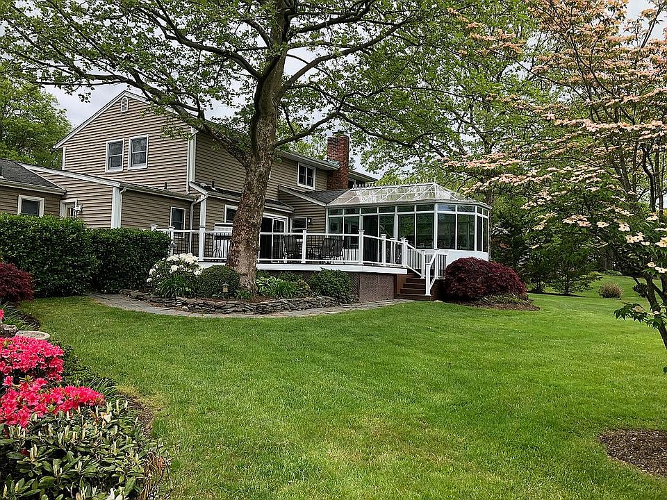 2nd image of 50 Cornell Dr