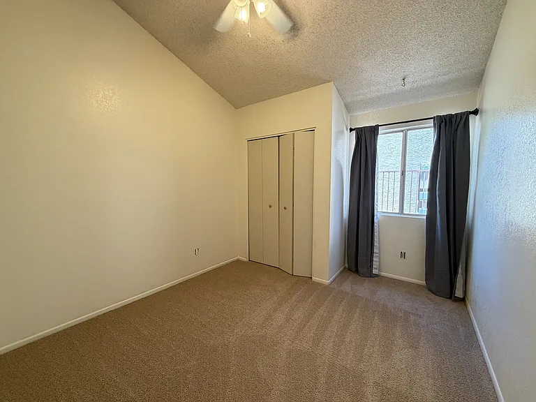 9368 N Hampshire Dr — Photo 21