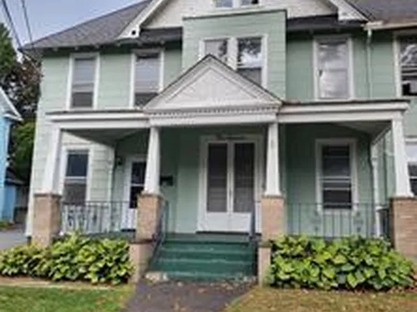 111 Vineyard Ave APT B, Highland, NY 12528