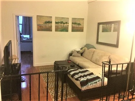 Rented by Dynamik Realty | media 9