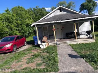 622 Siluria St, Harriman, TN 37748