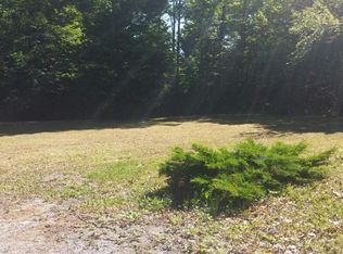 94 Rollies Rd, Warrensburg, NY 12885