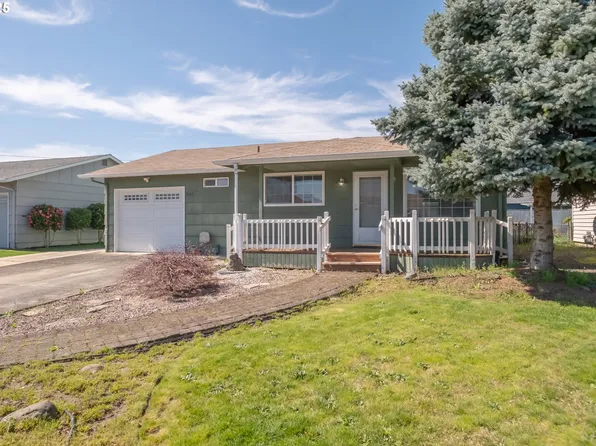 1685 Umpqua Rd, Woodburn, OR 97071