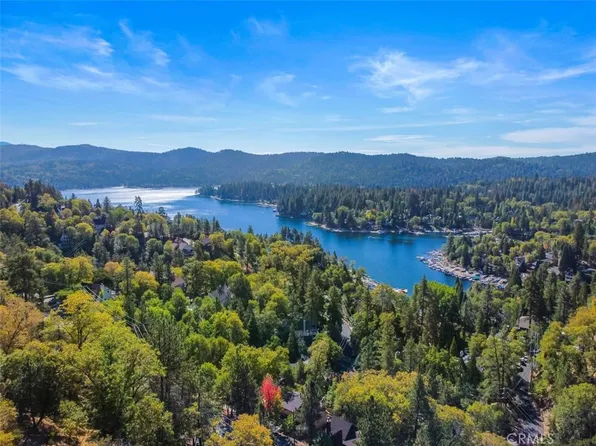 27613 Alpen Dr, Lake Arrowhead, CA 92352