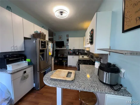 2843 Accomac St, Saint Louis, MO 63104