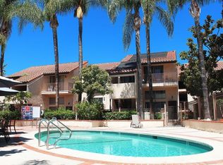 23351 Park Sorrento UNIT 70, Calabasas, CA 91302