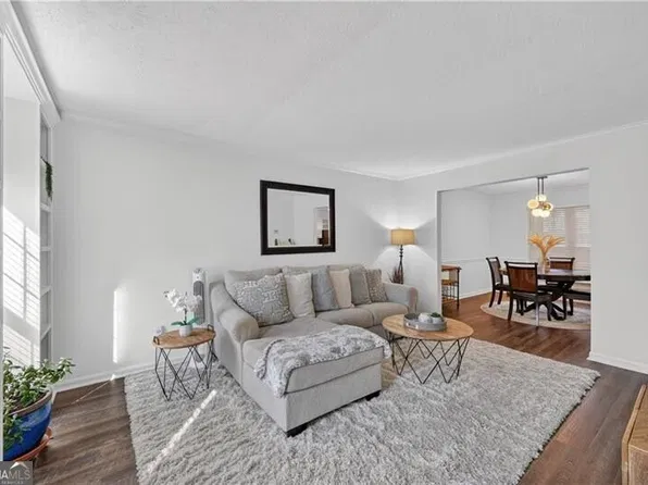 3 Spring Green Pl NW, Atlanta, GA 30318