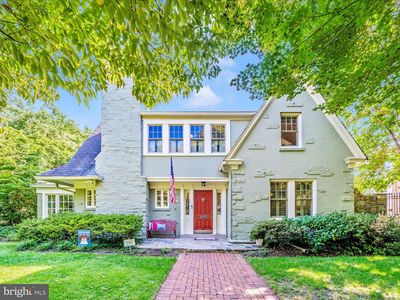 3902 Aspen St, Chevy Chase, MD, 20815