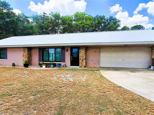 40 SE Chinica Dr, Summerfield, FL 34491