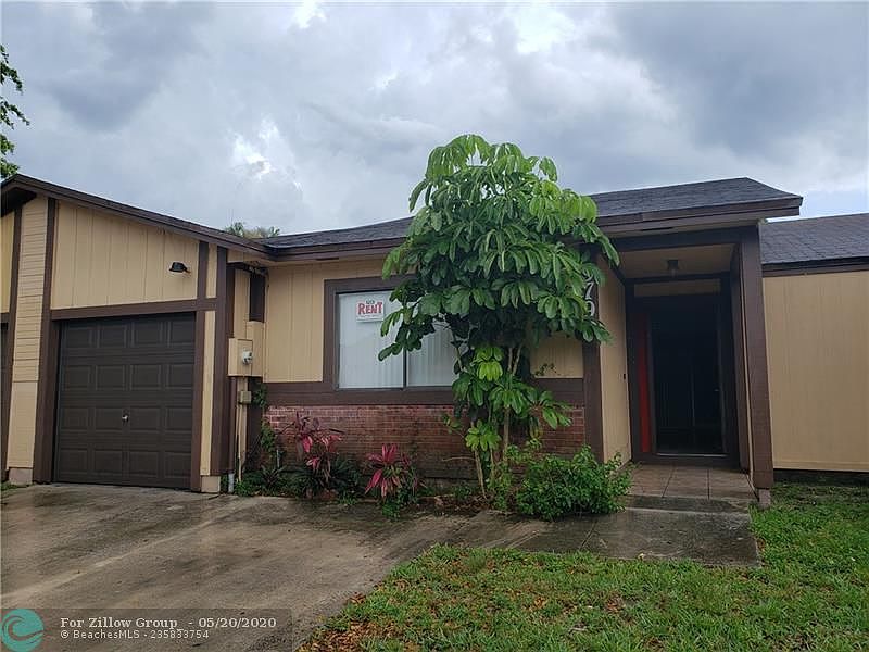 1st image of 9790 W Elm Ln #9790