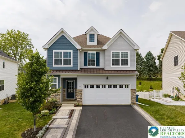 308 Bendelow Ln, Northampton, PA 18067