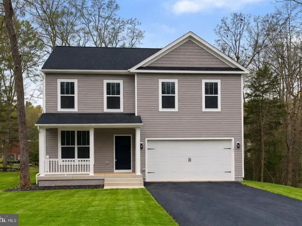 107 Republic Ave, Locust Grove, VA 22508