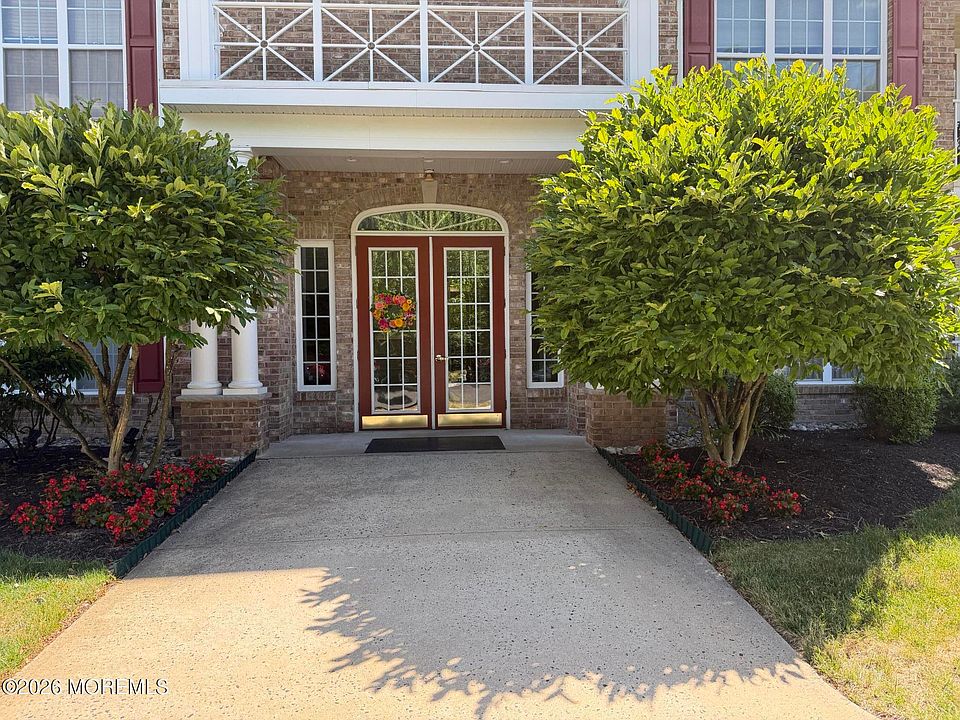 1st image of 418 Sophee Lane