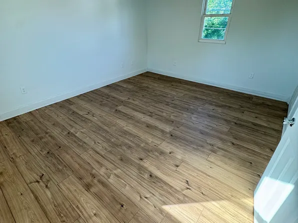 140 Grove Ave, Washington, PA 15301