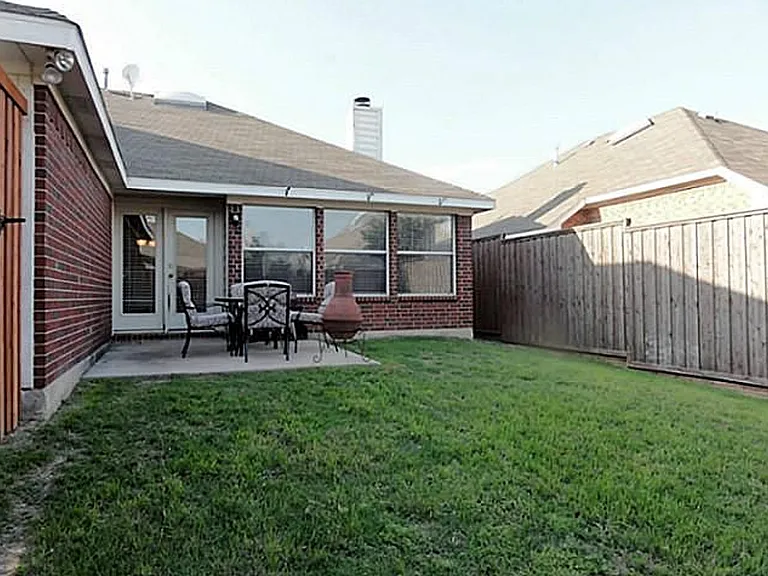 5209 Golden Wheat Ln — Photo 13
