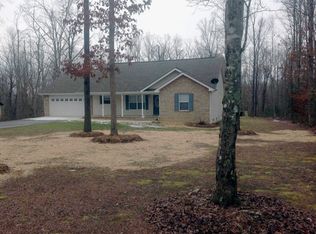 1741 W Creston Rd, Crossville, TN 38571