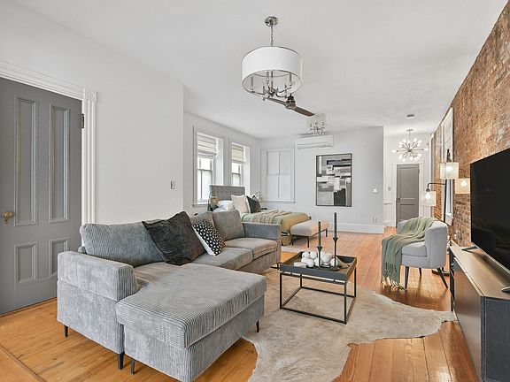 5th image of 1411 Washington St APT 24