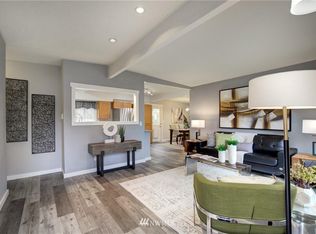 19521 1st Dr SE, Bothell, WA 98012