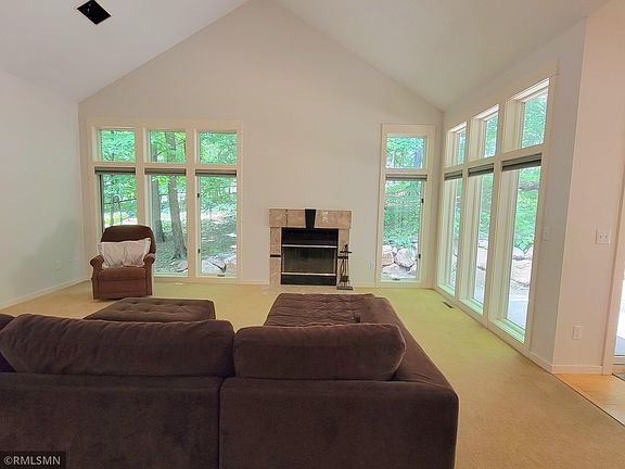 2nd image of 1092 Wildwood Way