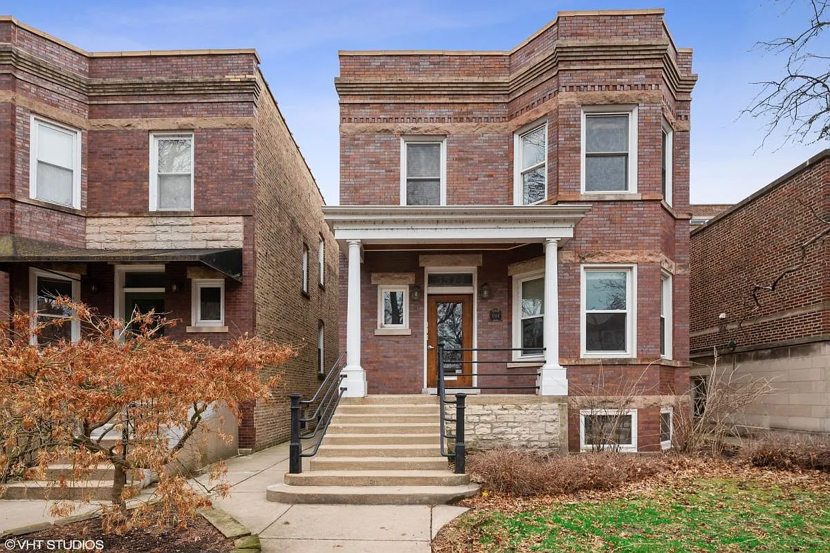 2 bed, 1.0 bath, 1350 sqft, $2,000 — Photo 1