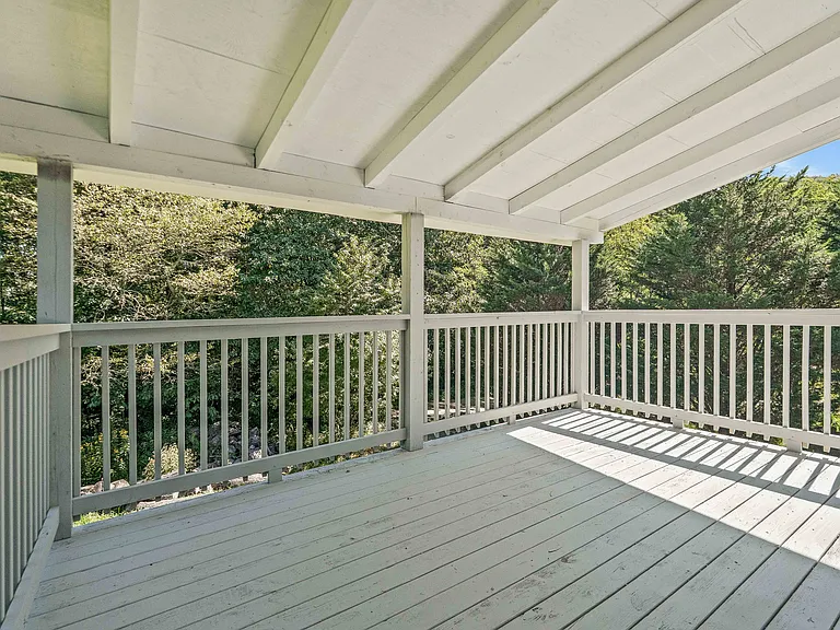 8388 Buck Creek Rd — Photo 12