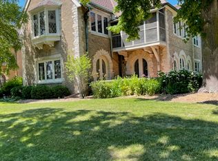 2520 E Marion St, Milwaukee, WI 53211