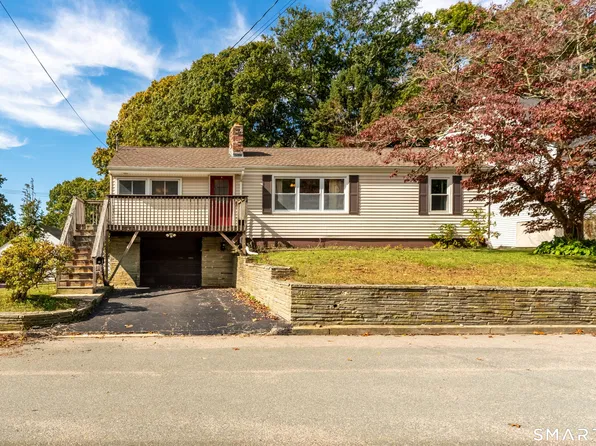 68 West Street, Groton, CT 06340