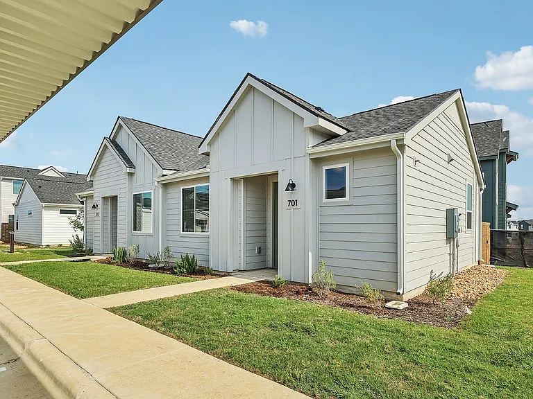 YardHomes Rowlett Creek