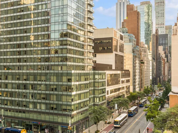 303 East 57th Street image 9 of 13