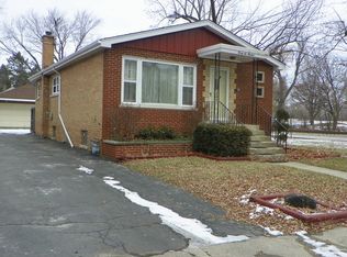 2600 W 90th St, Evergreen Park, IL