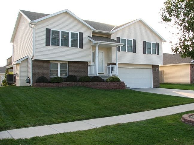 1st image of 6511 Cornflower Dr
