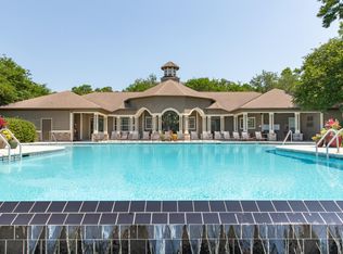 932 Trafford Ln, Savannah, GA 31410