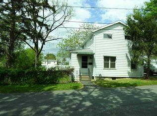 15 Highland View Ave, Rensselaer, NY 12144