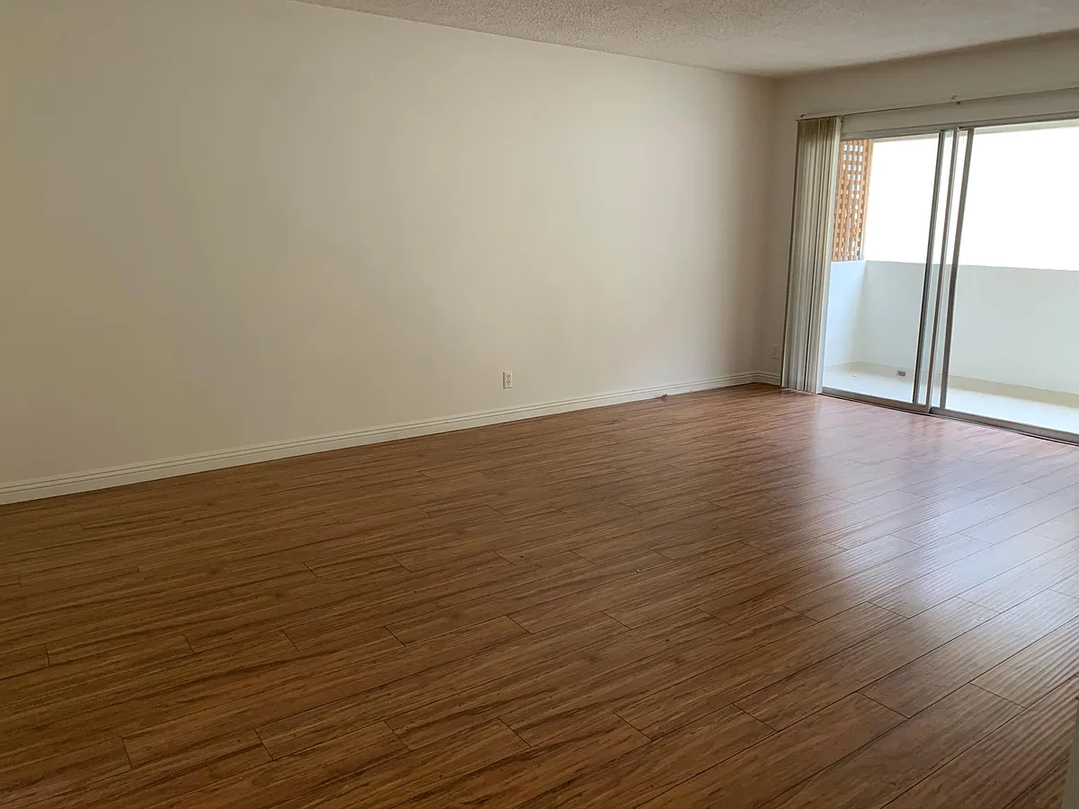 Living Room leading to Balcony - 1243 Berkeley St #6