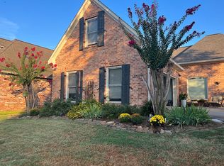 111 Belle Meade Blvd, Flowood, MS 39232