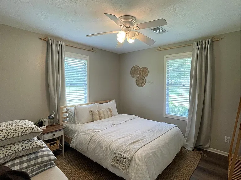 1150 N Berlin Rd — Photo 9