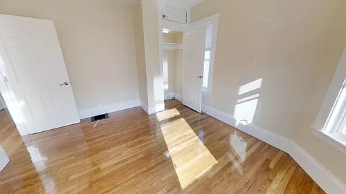 337 Main St #3 Photo 1