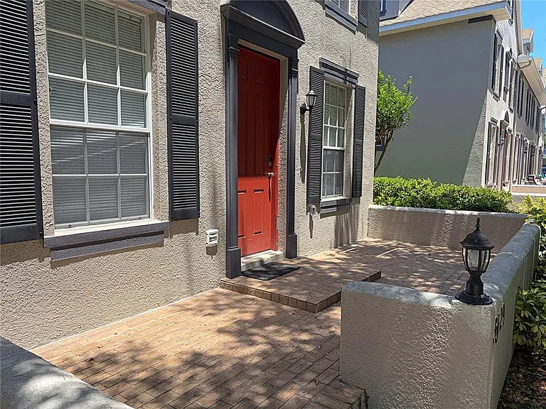6129 Fishhawk Crossing Blvd — Photo 3
